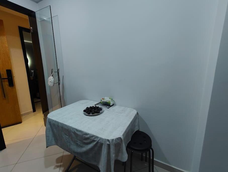 Royalty Chic 3 Bedroom App Du Golf With Airco And Wifi Tangier